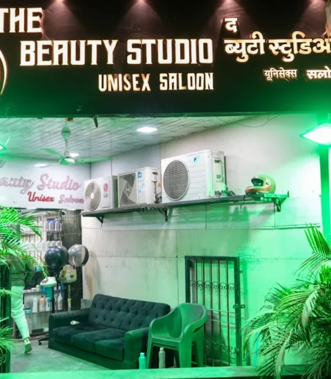 Best Unisex Salon in Kurla West