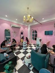 Best Nail Salon in Mulund West